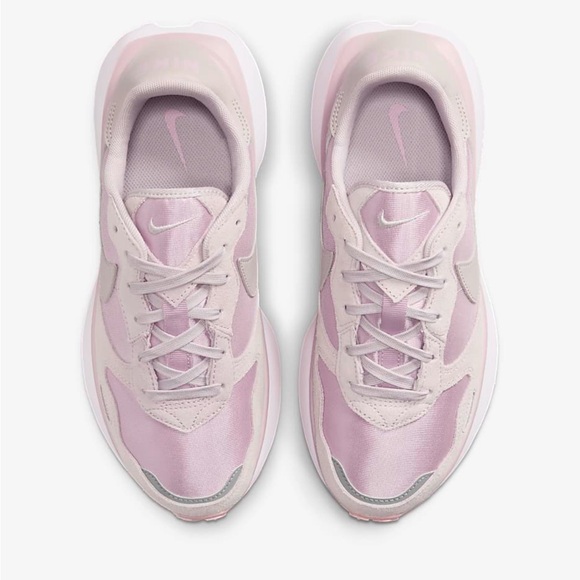 New with box NIKE women’s phoenix waffle light pink purple sneakers shoes - Picture 4 of 9